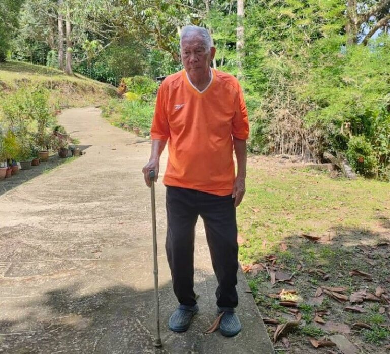 At nearly 92, former Sarawak border scout still waiting on citizenship