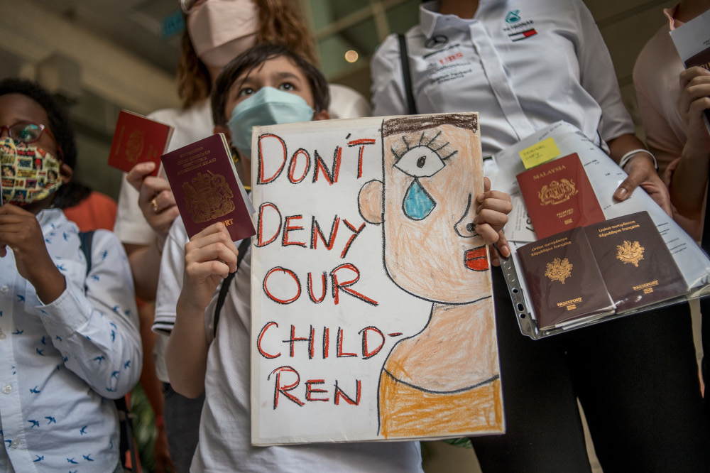 Three children born overseas to Malaysian mums finally get citizenship certs after hours-long wait at NRD over 'printing issues'