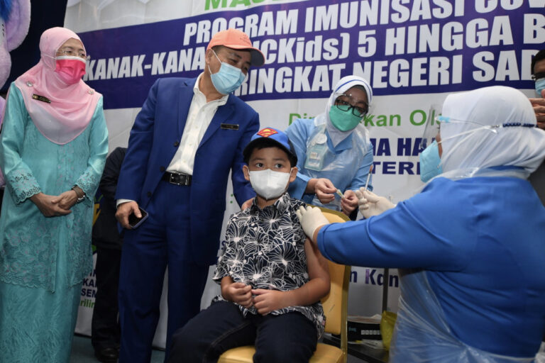 Sabah CM advises parents, guardians to register their children for Covid-19 jabs