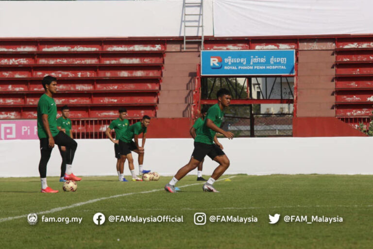 Maloney, Young Tigers frustrated at having to wait longer for AFF Championship lift-off