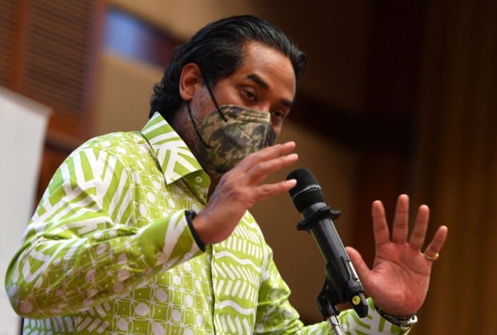 Khairy: 3.5 million Sinovac recipients who refuse to get Pfizer booster can book Sinovac vaccine soon