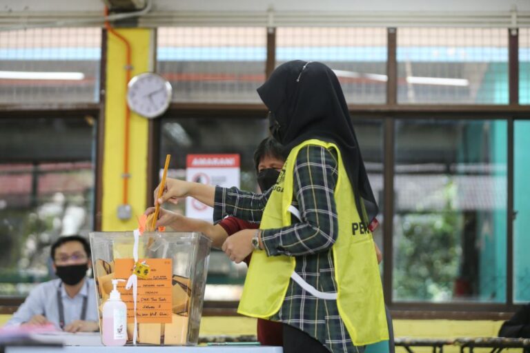 Deputy minister: Decision on using secondary schools as voting centres for Johor polls after MoE-EC meeting