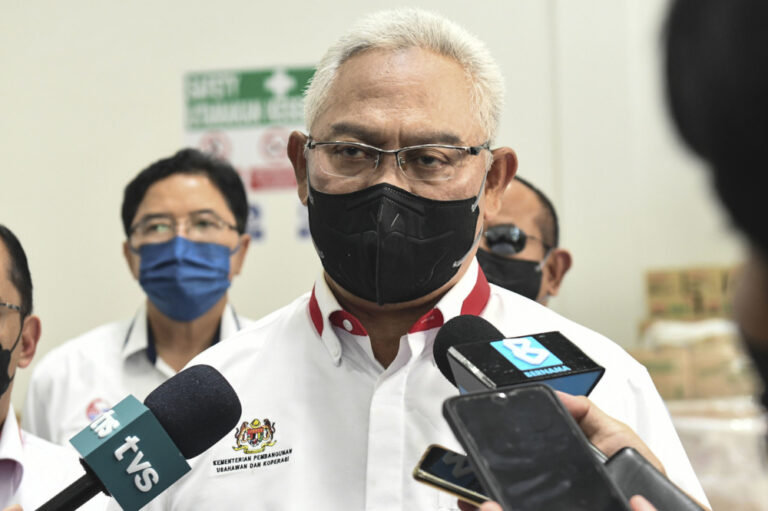 Minister: 25,000 Tekun Nasional entrepreneurs to contribute to Socso’s self-employment social security scheme