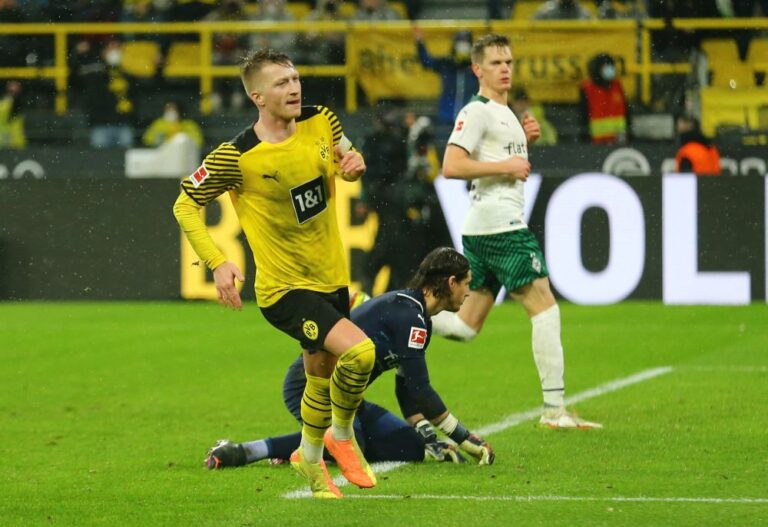 Reus eyes Rangers comeback as Dortmund, Bayern return to winning ways