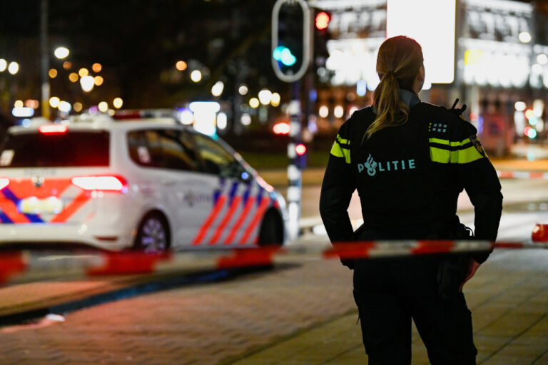 Amsterdam hostage taker dies of injuries in hospital, say prosecutors