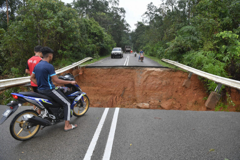 Number of flood victims rises in Terengganu, drops in Kelantan