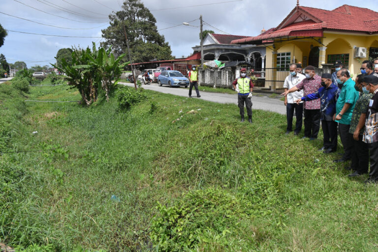 Embankment upgrade: Priority given to flood-prone states, Selangor included, says minister