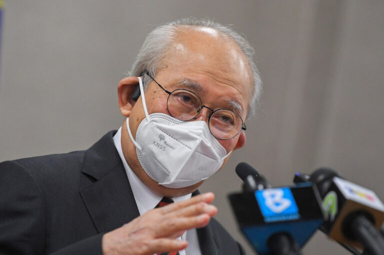 Ku Li suggests EC take control of political funds for election campaigns to prevent misuse, abuse