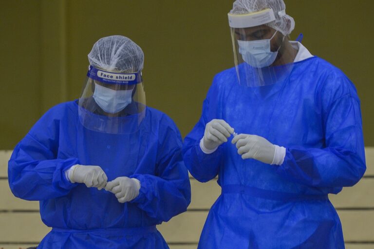 Malaysia logs 21,839 new Covid-19 cases, 52 deaths