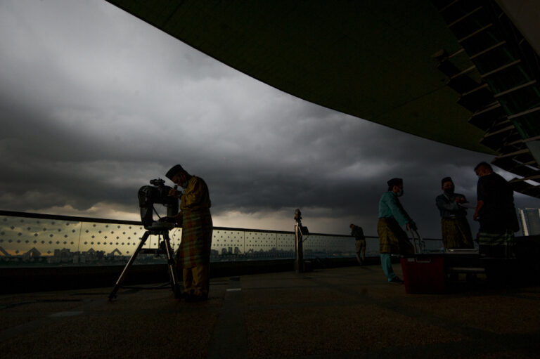 Office of the Keeper of the Rulers’ Seal: Sighting of Ramadan new moon on April 1