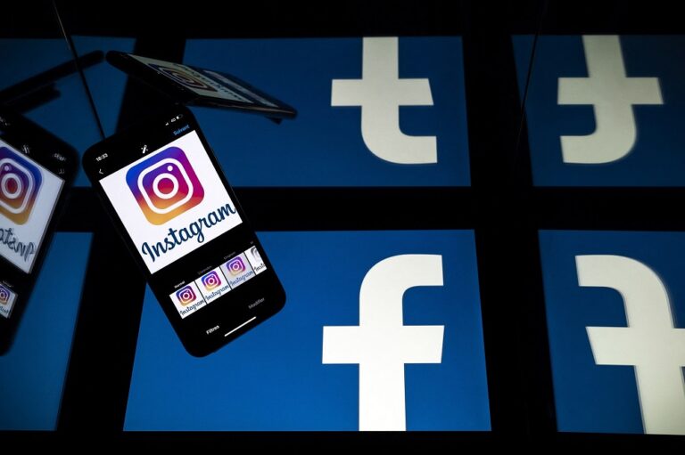 Facebook temporarily allows posts on Ukraine war calling for violence against invading Russians or Putin's death