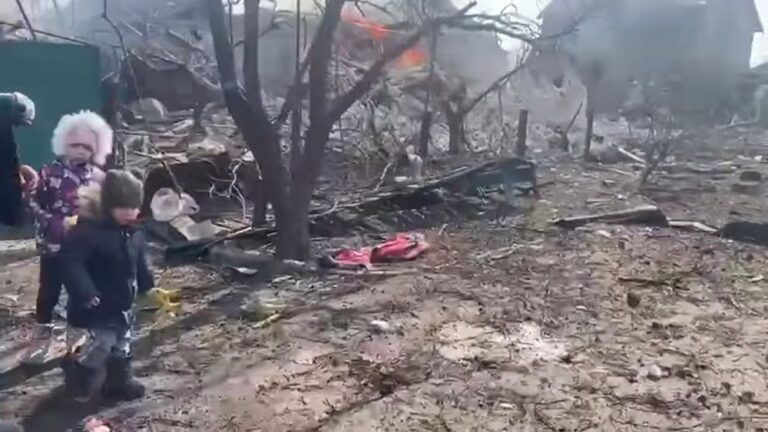 Alarm grows over Mariupol as Russia squeezes Kyiv