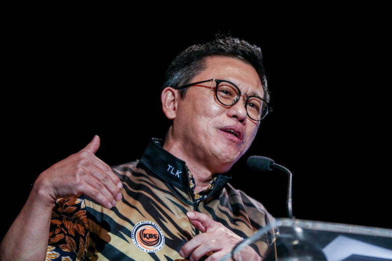 BAM will allow national shuttlers to turn pro, says deputy minister