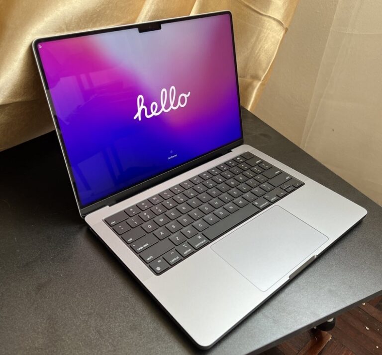 The curious conundrum of the 14-inch MacBook Pro