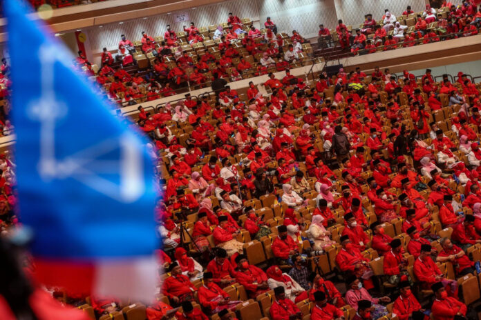 Umno delegates urge party to rally around PM Ismail Sabri, party leadership to avoid internal strife