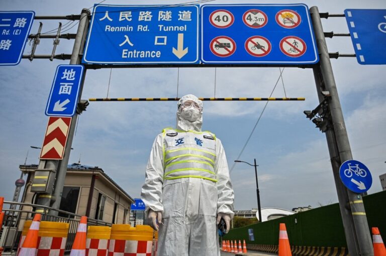 Shanghai tightens Covid-19 lockdown on second day of curbs