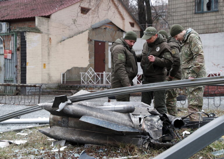 Refugee exodus reaches 2.8 million as Russian strikes hit west Ukraine