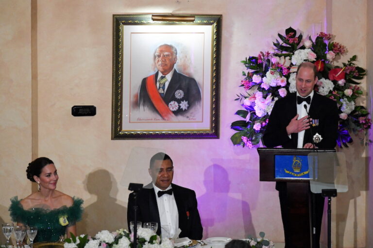 Jamaica PM tells British royals island nation wants to be independent