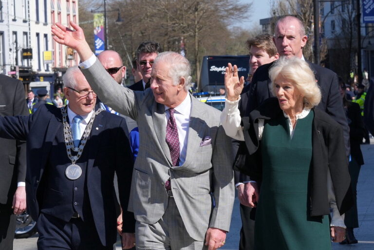 Prince Charles lauds Ireland, UK ties on Jubilee tour