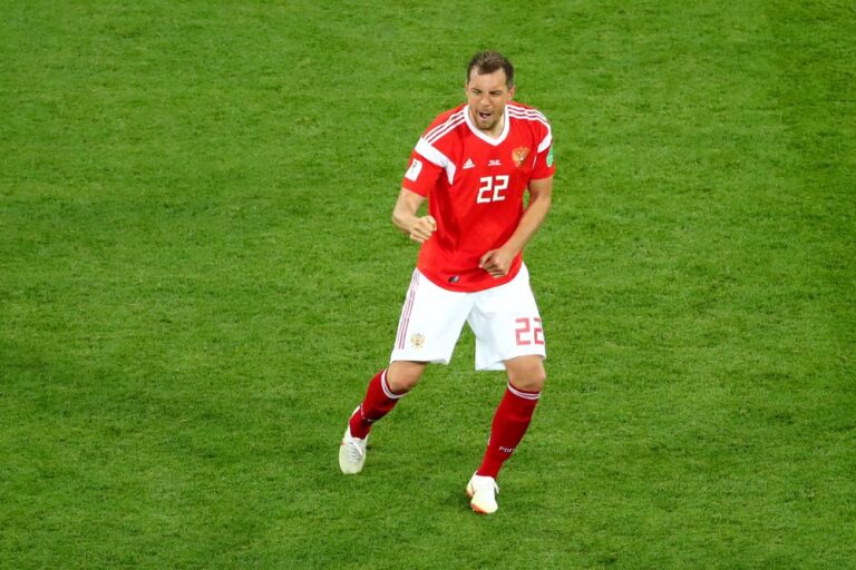 Russia captain Dzyuba left out of squad over Ukraine conflict