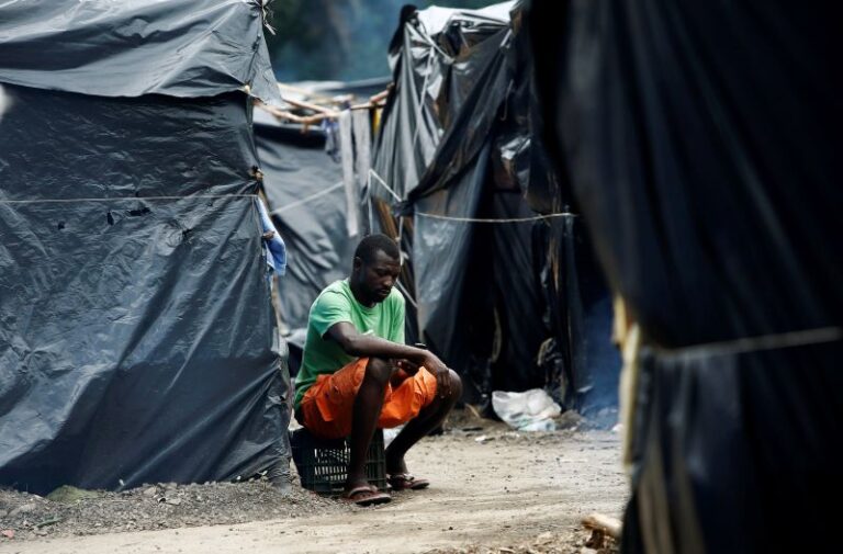 Costa Rica says will work with US to strengthen migration control