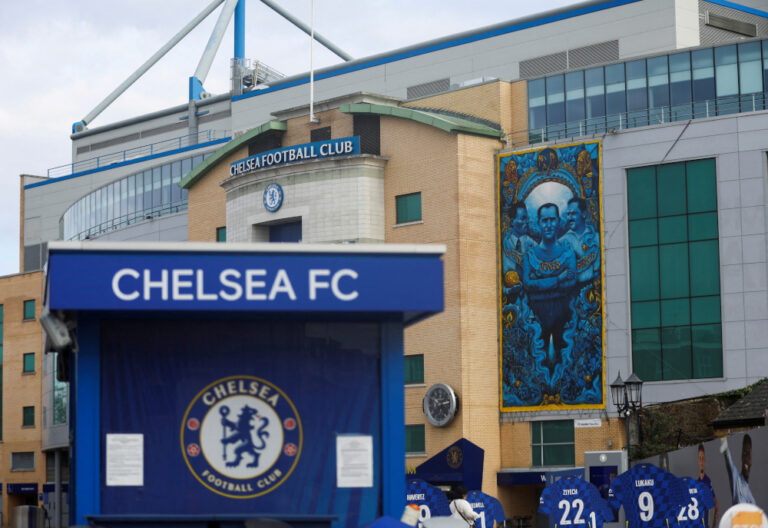 Premier League board disqualifies Chelsea owner Abramovich as a director at club