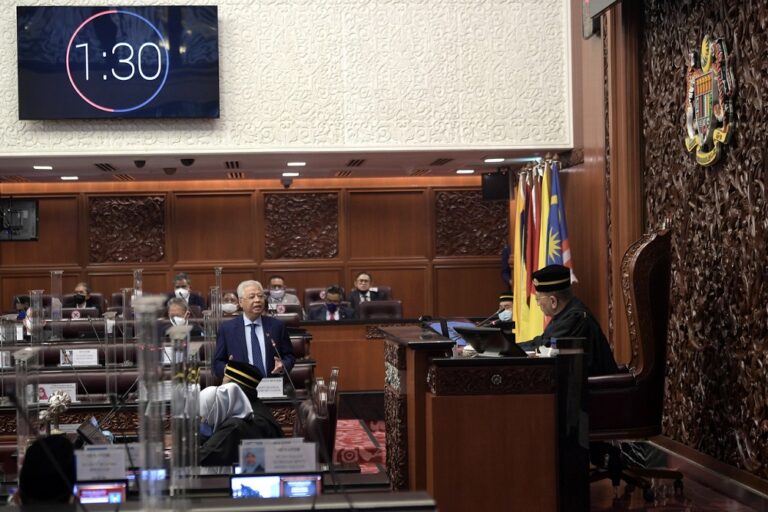 PM to confer with Asean leaders on making Bahasa Melayu bloc’s second language