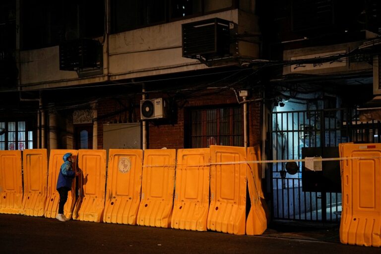 Shanghai denies lockdown rumours as Covid infections near 1,000