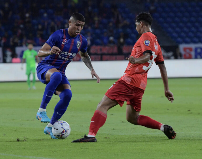 Super League: Southern Tigers rock the Crocs with goals galore