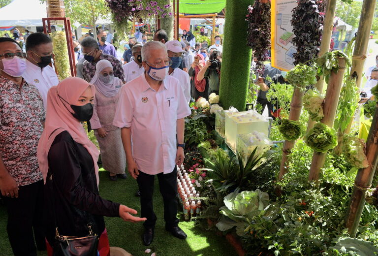 Malaysia to launch more VTLs before Raya, PM says ahead of anticipated border reopening announcement