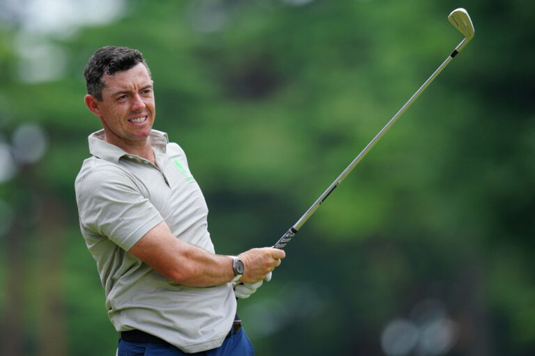McIlroy grabs early lead at Arnold Palmer Invitational