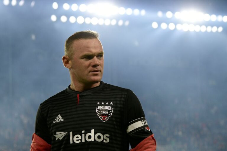 Rooney and Vieira join Premier League Hall of Fame