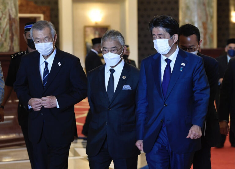 King grants audience to Japan’s former PM Shinzo Abe