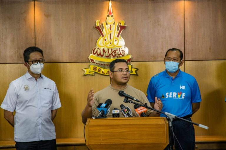 Over 8,300 flood victims in Selangor yet to receive aid, says MB
