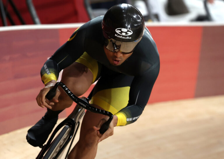 Youth and sports minister believes Mohd Azizulhasni can win more honours for Malaysia