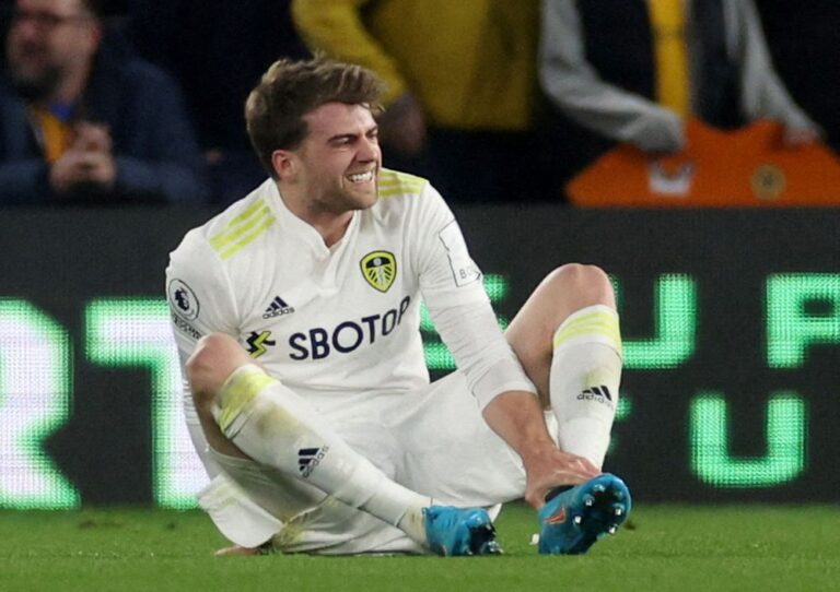 Leeds striker Bamford ruled out for at least six weeks with injury