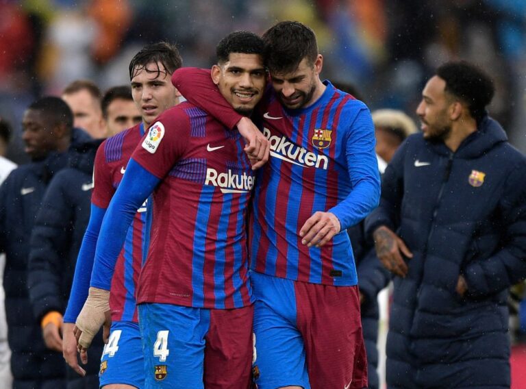 Barca and Atletico return to La Liga top four