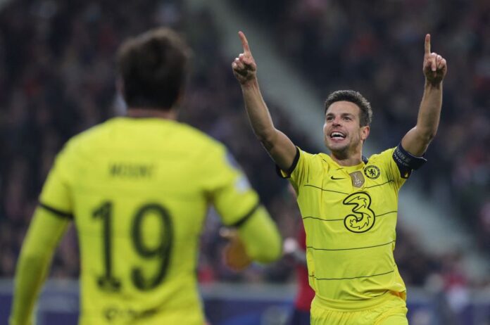 Chelsea put off-field woes aside to reach Champions League last eight