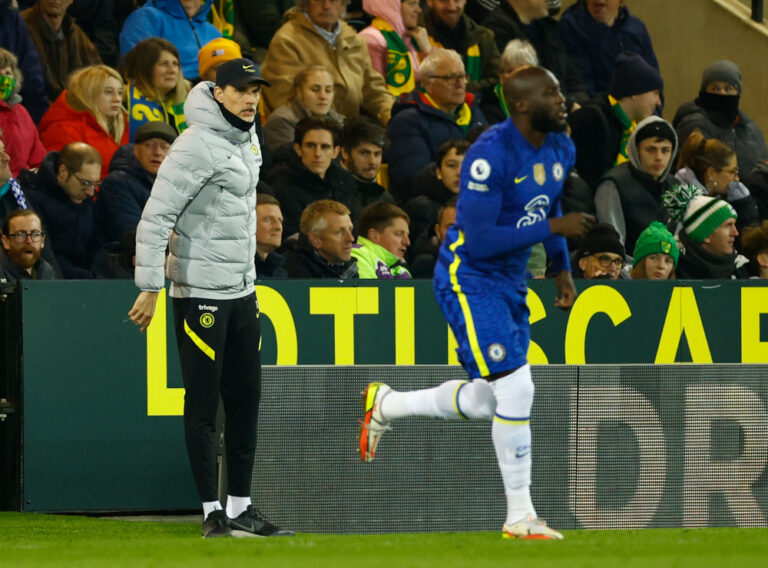 Chelsea gripped by uncertainty as Abramovich sanctions bite