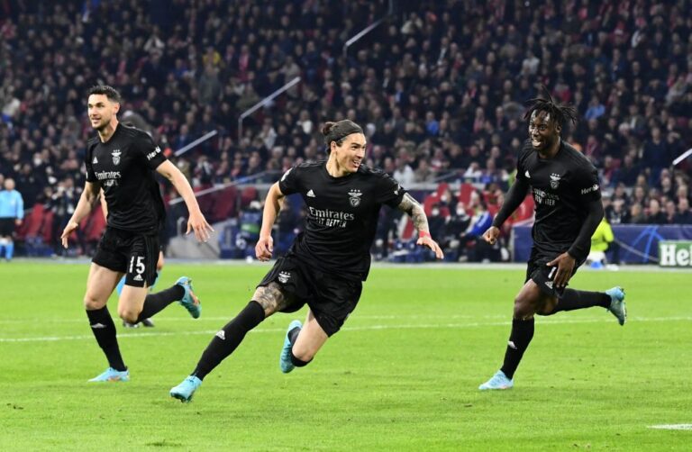 Benfica advance with shock away triumph over Ajax