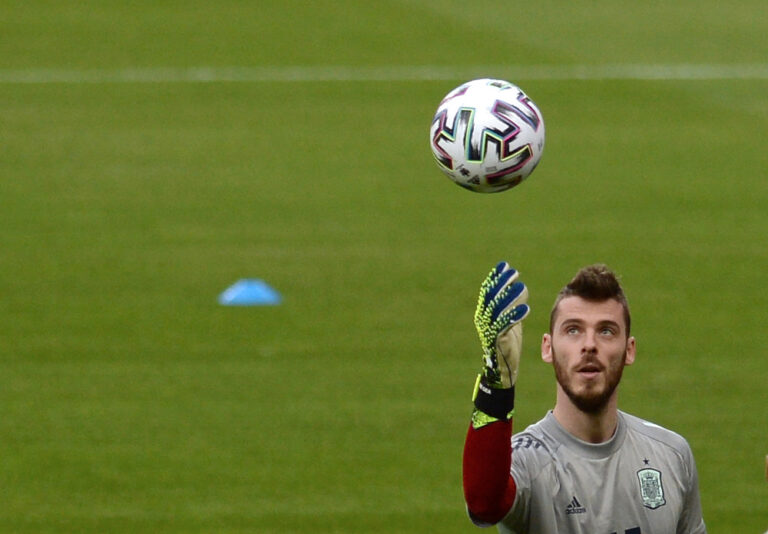 De Gea dropped from Spain squad, Raya called up