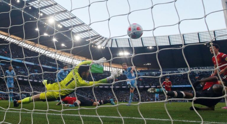 Man City’s De Bruyne expects title race to go to the wire