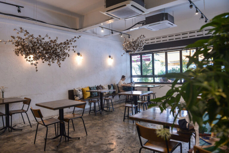 Malaysia’s cafes and restaurants recovered end of 2021 as more diners returned, expecting positive growth in Q1 2022