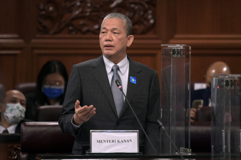 Tanjong Karang-Sabak Bernam road project completed ahead of schedule, says works minister
