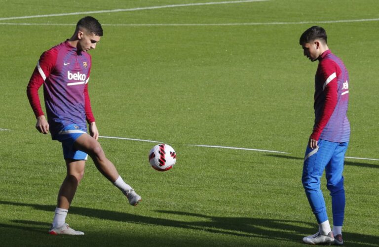 Barcelona face Frankfurt in Europa League quarters, West Ham draw Lyon