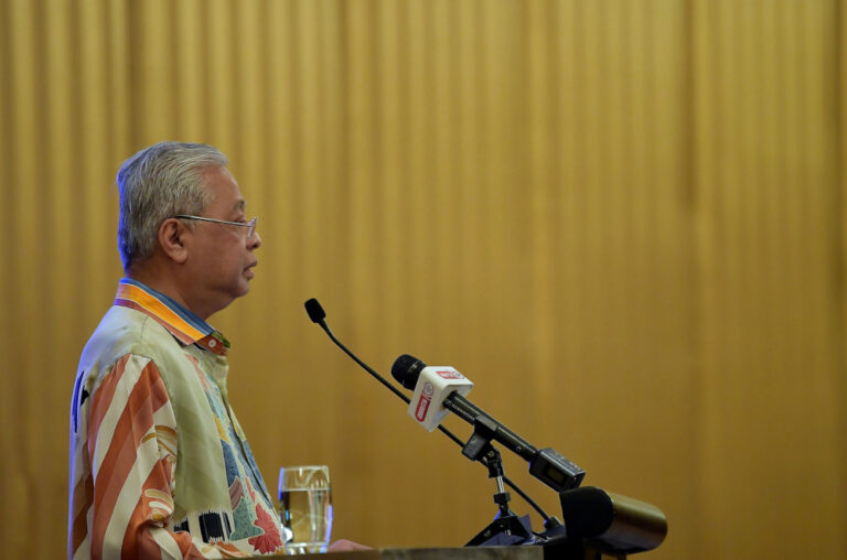 PM Ismail Sabri receives official welcoming ceremony in Doha