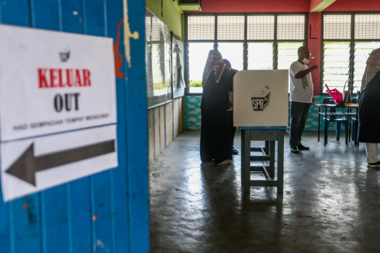Sarawak’s Batu Lintang assemblyman urges EC to makes provisions for absent, postal voters