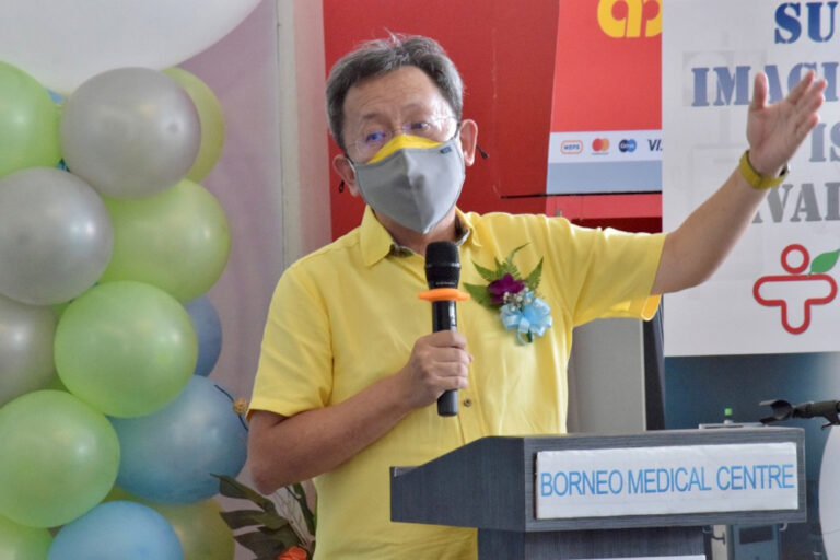 Deputy premier: Sarawak govt plans to secure supplies of Pfizer’s Covid-19 drug Paxlovid