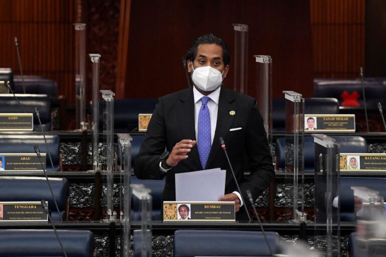 Khairy: Extension of booster jab deadline for Sinovac recipients, elderly nothing to do with Johor polls