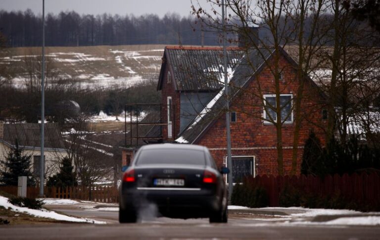 Lithuania tightens state of emergency over Ukraine invasion